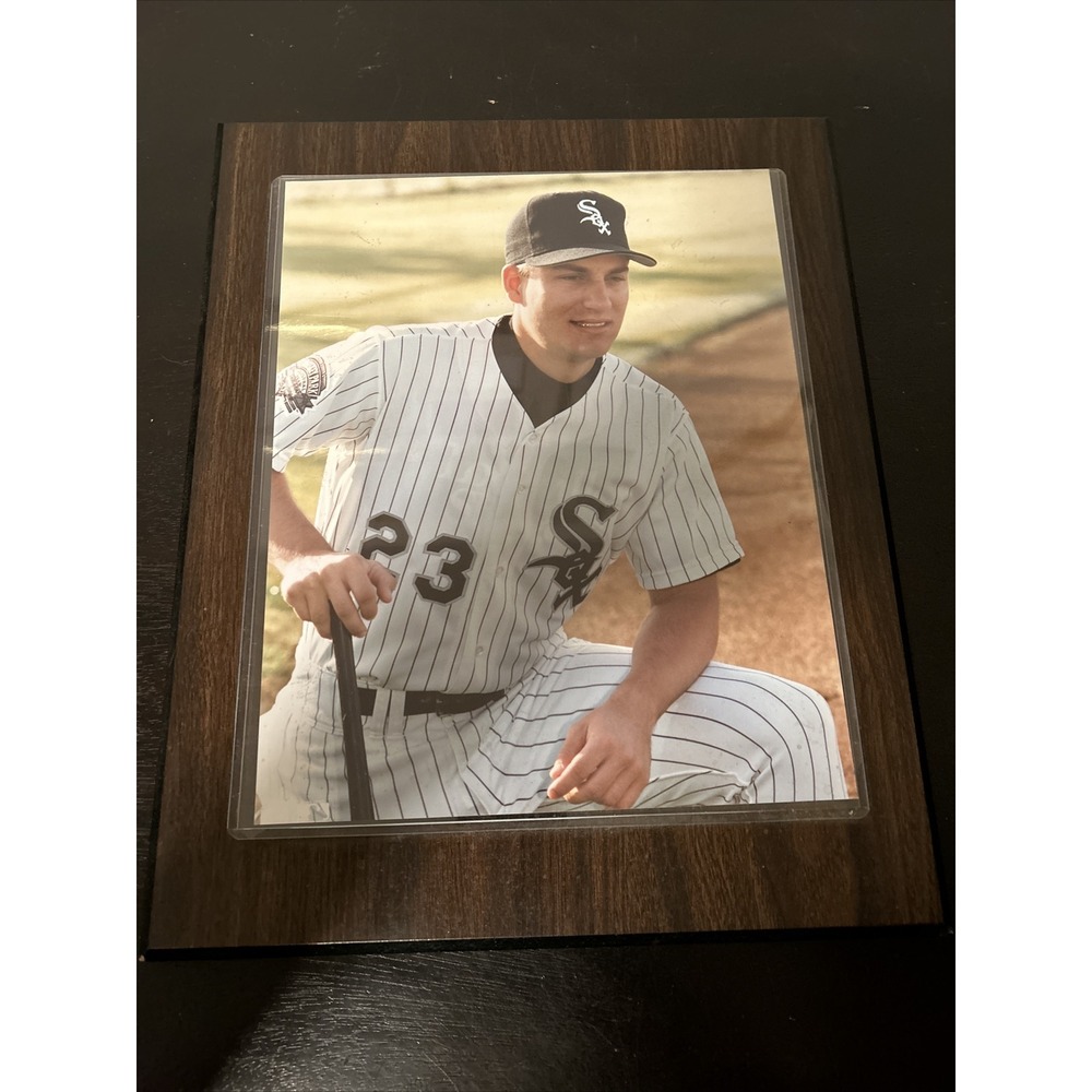 Robin Ventura White Sox 8x10 Photo Mounted